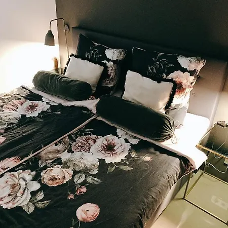 아파트 Goho Loft